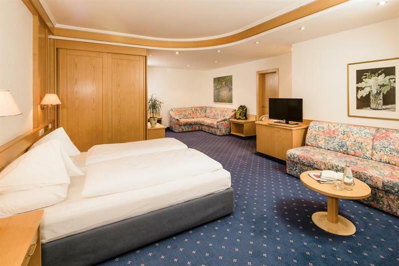 Hotel Post - Olangcard Included Kültér fotó
